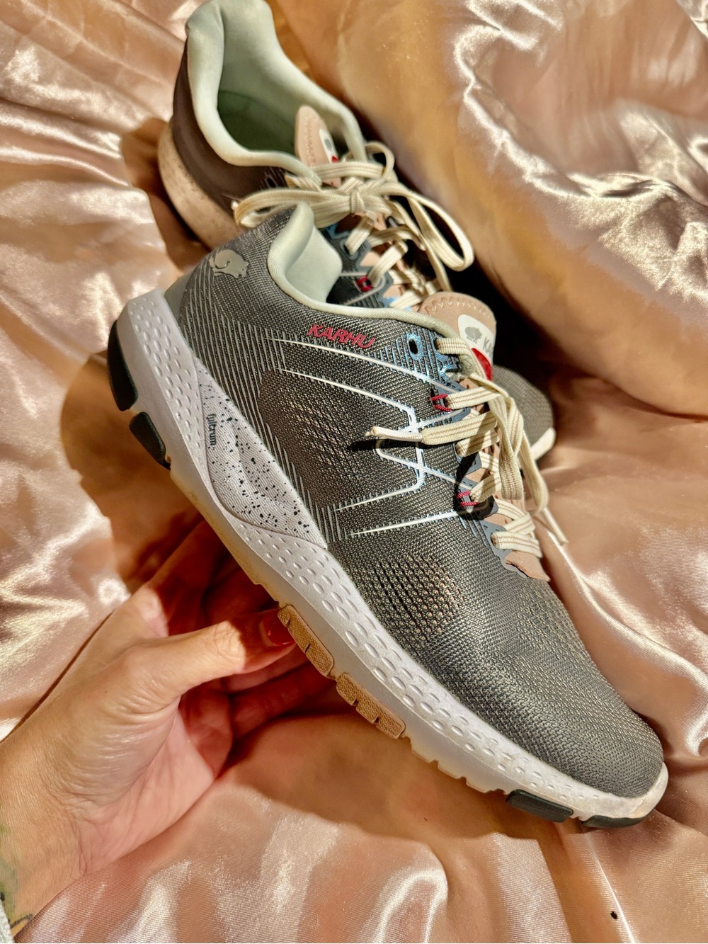 Women's Gray Athletic Sneakers with Cream Accents - Performance Comfort